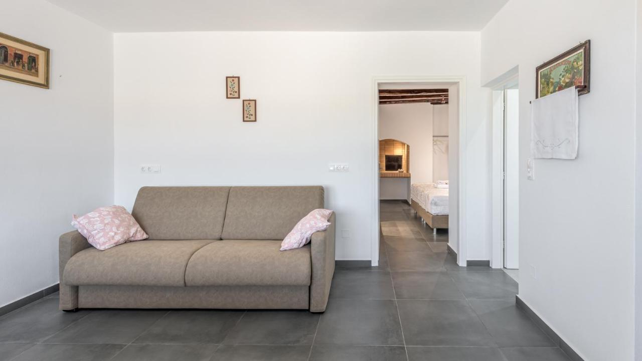 Milos Bay View Zefiria Luaran gambar